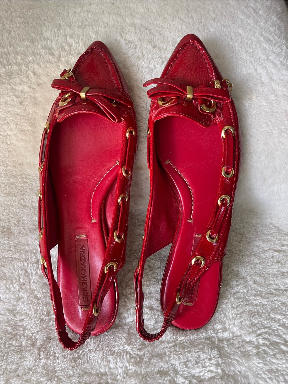 SOLD J/ BCBGMAXAZRIA Emlyn Red Patent Slingback Flats Pointed Toe Bow 8.5